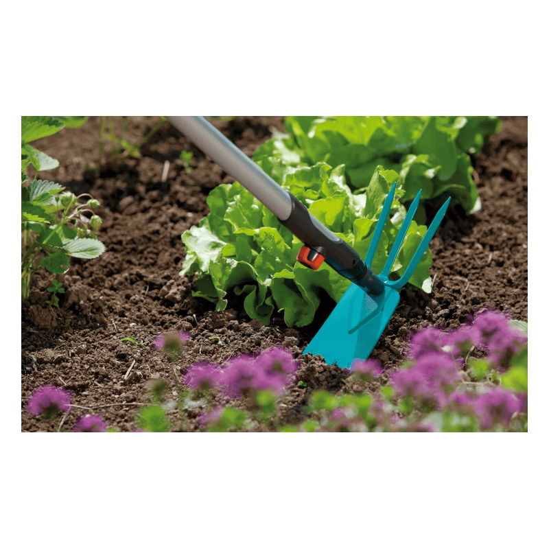 Σκαλιστήρι Gardena Combi με 3 δόντια με κοντάρι gardena combisystem